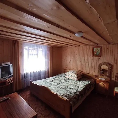 хата у карпатах Апартаменты *